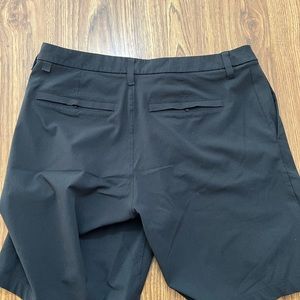 Lulu Lemon mens 34